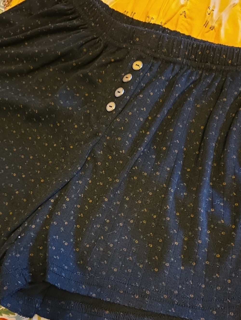 Zenana POL & Assorted Brands  Women Shorts Athletic & Leisure - Picture 3 of 12